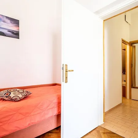 Guest house Kazo