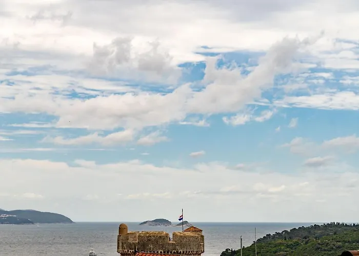 Kazo 3* Ντουμπρόβνικ