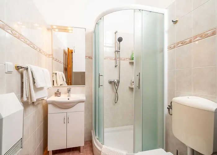 Kazo Πανσιόν Ντουμπρόβνικ