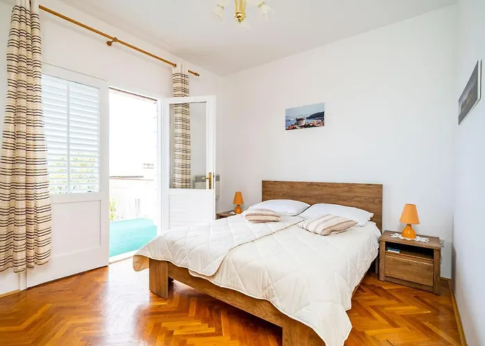 Kazo 3* Ντουμπρόβνικ